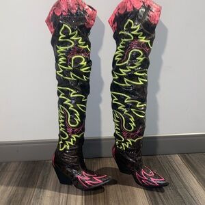 Cape Robbin Stylish sequin Women's Boots